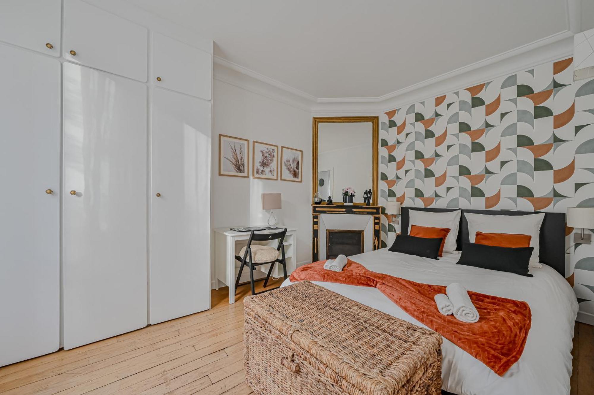 Le Poetique Niche Au Pied Du Sacre-Coeur Apartment Париж Екстериор снимка